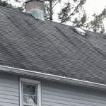 是什么导致了我屋顶上的黑色条纹?